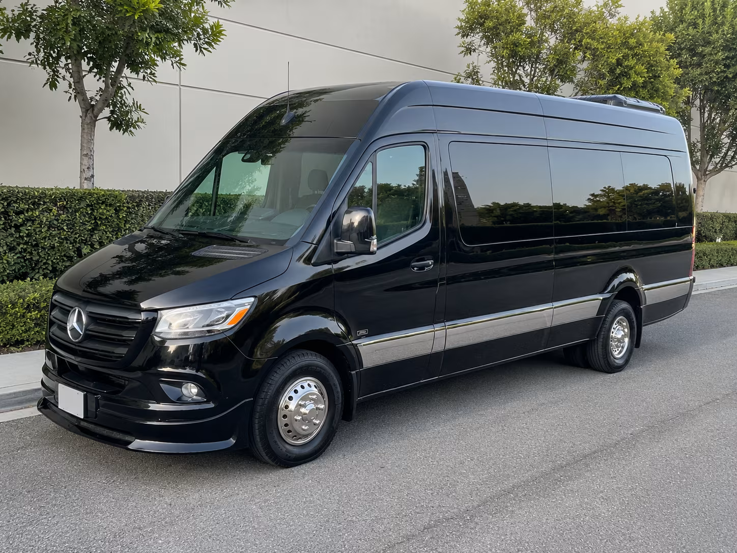 find the perfect transportation for your next private event 2