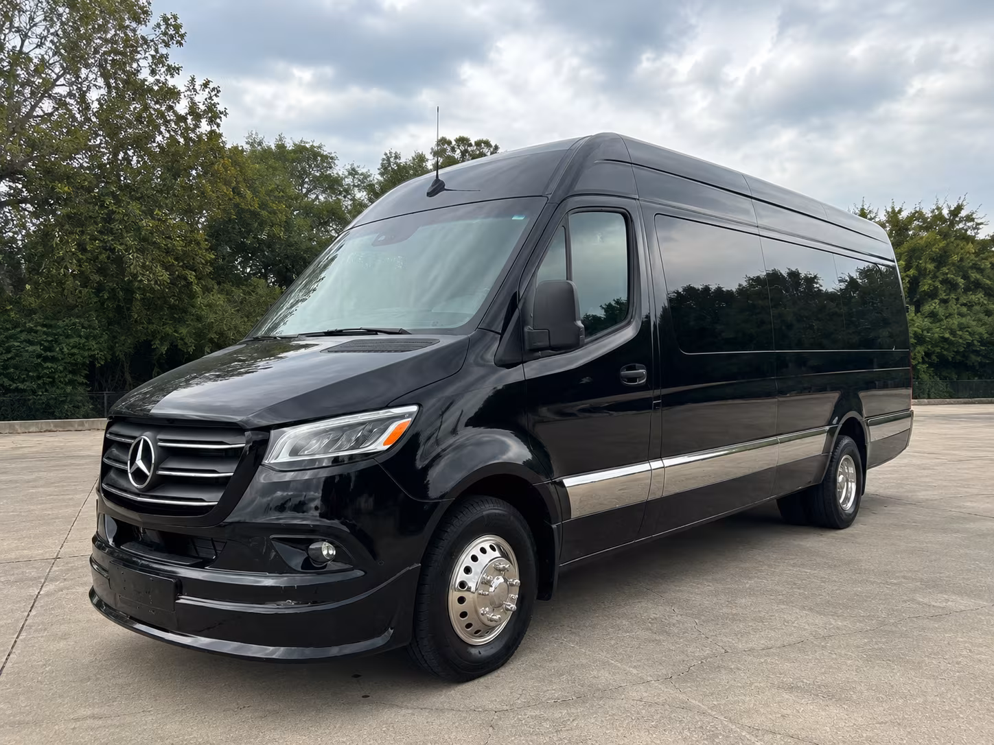 find the perfect transportation for your next private event 3