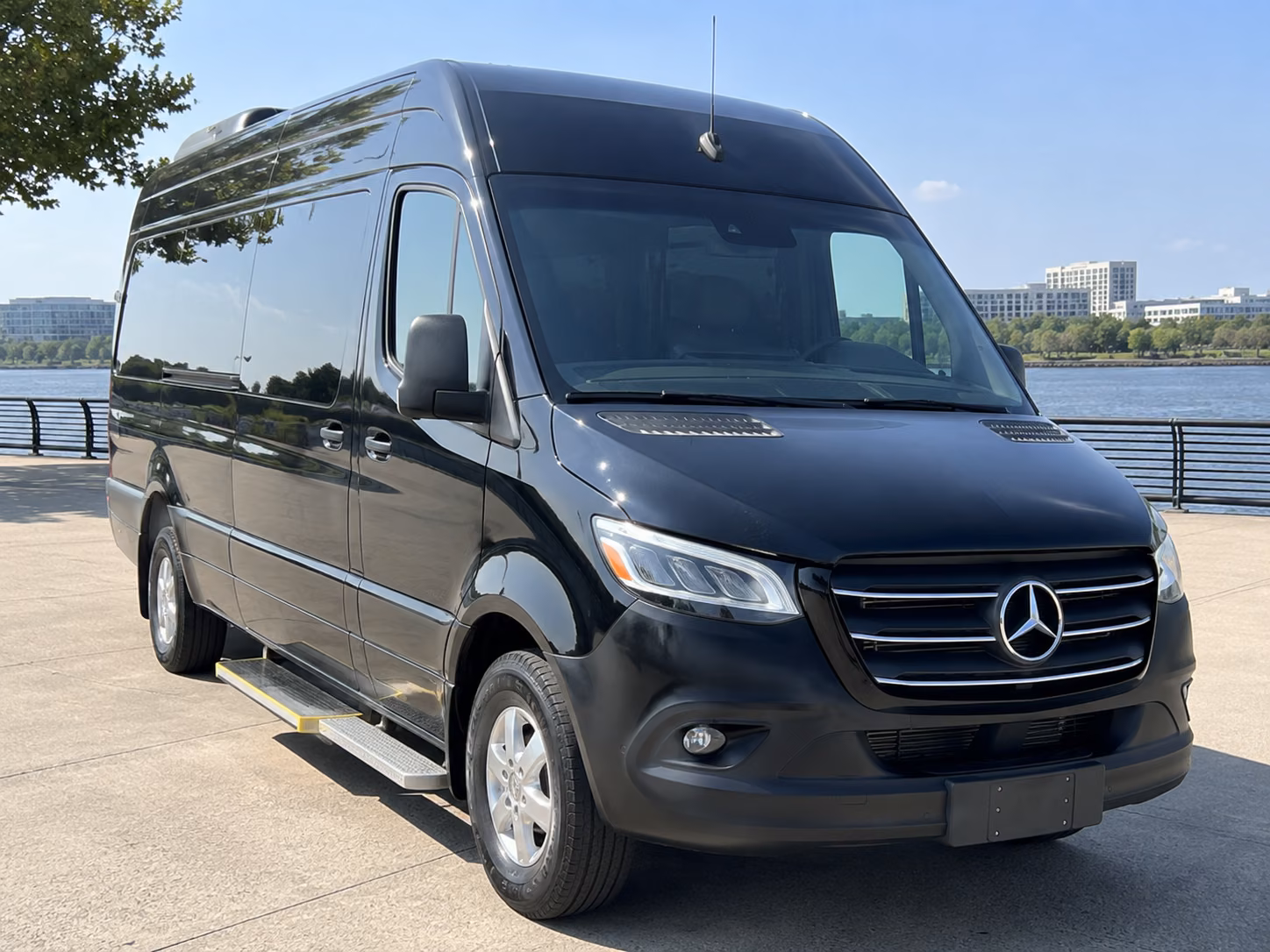 richardson airport sprinter van service